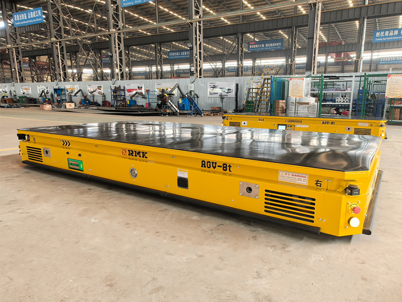 8トンレーザーガイド AGV with Lifting Pallet